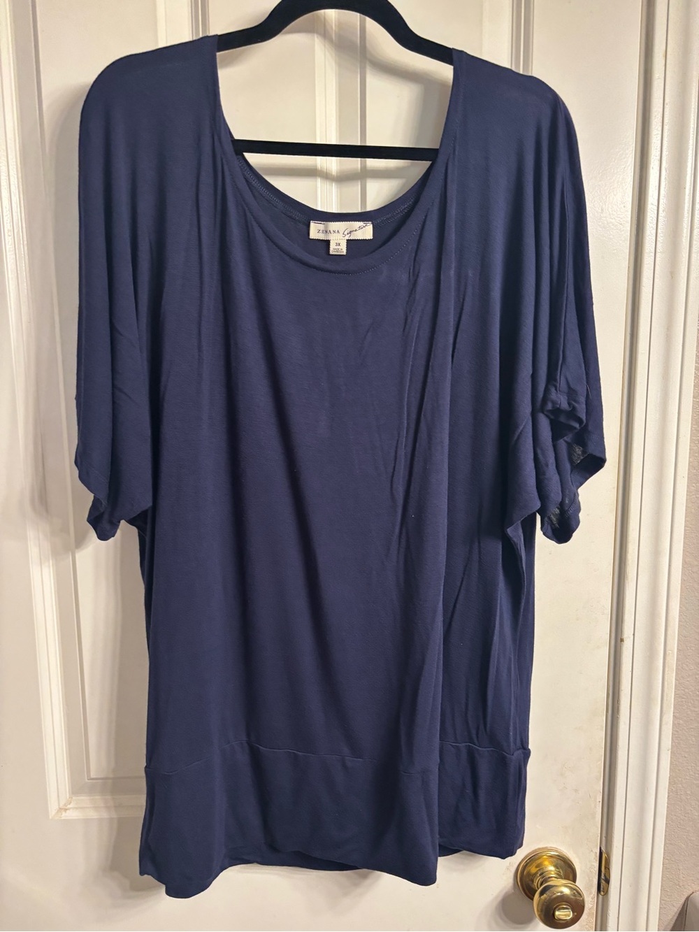 Relaxed Navy Scoop-Neck Tunic Top - Casual Everyday Layering